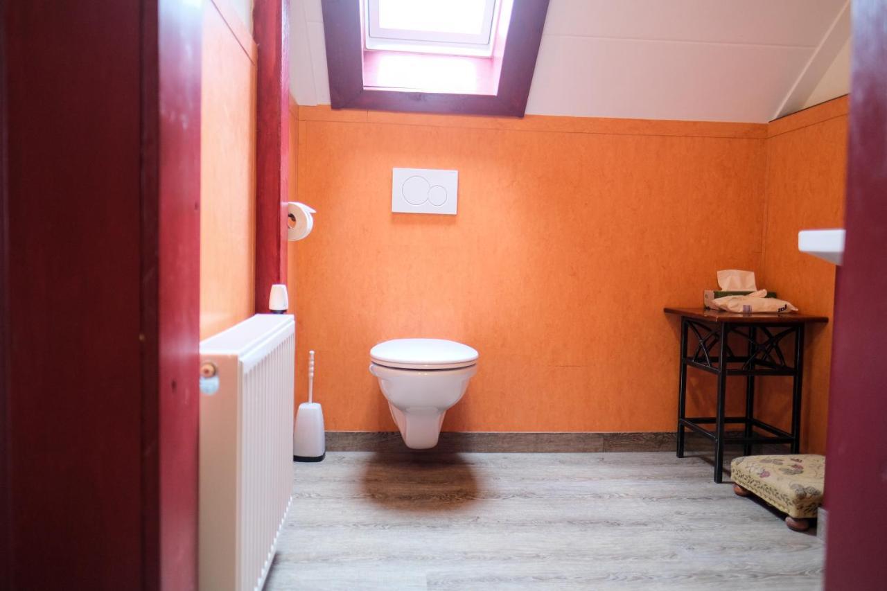 바트사흐사 Vakantiehuis Julia 빌라 외부 사진