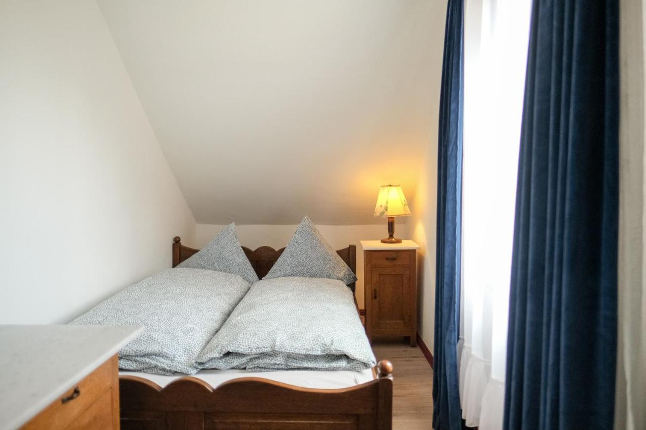 바트사흐사 Vakantiehuis Julia 빌라 외부 사진